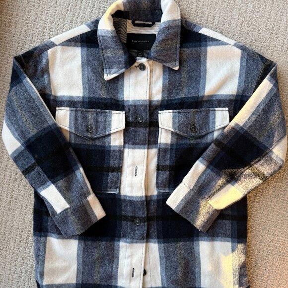 Banana Republic Tops - Cozy Banana Republic Blue Plaid Shirt Jacket (XS Petite)